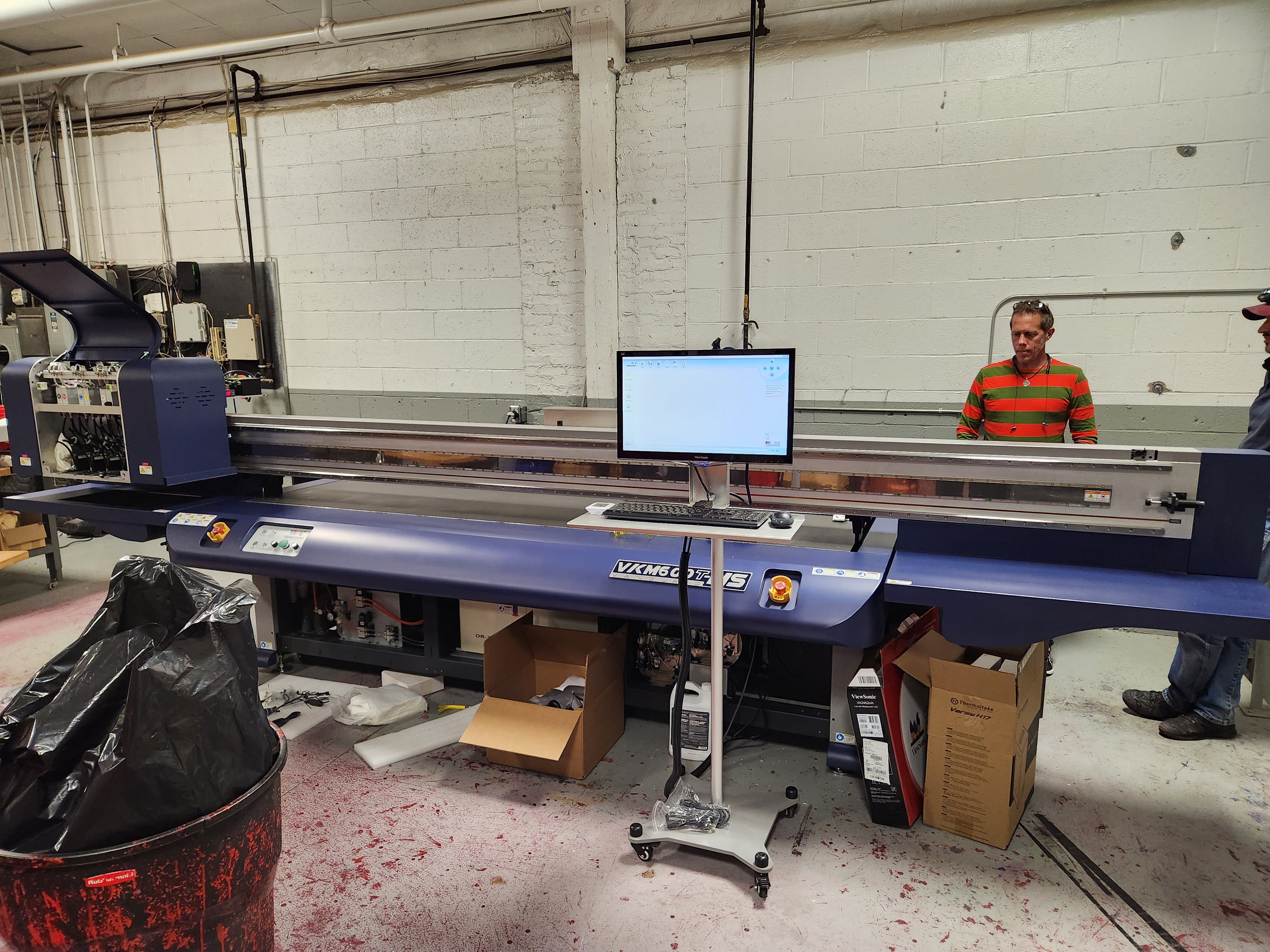 Large format printer